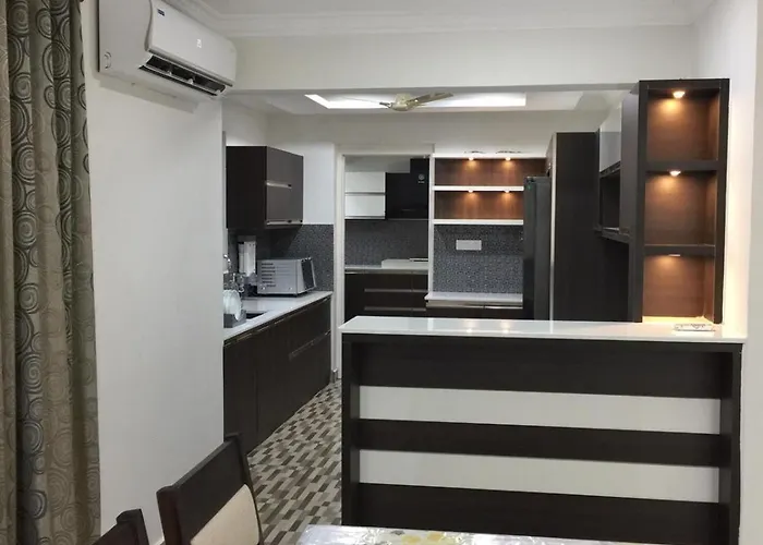 Luxurious 2 Bedroom Apartment In Thiruvalla Town