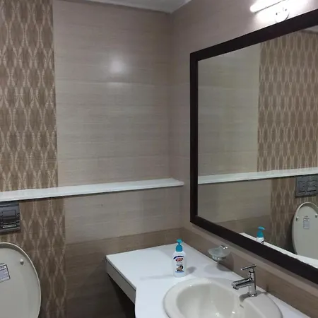 Luxurious 2 Bedroom Apartment In Thiruvalla Town Tiruvalla Exterior photo