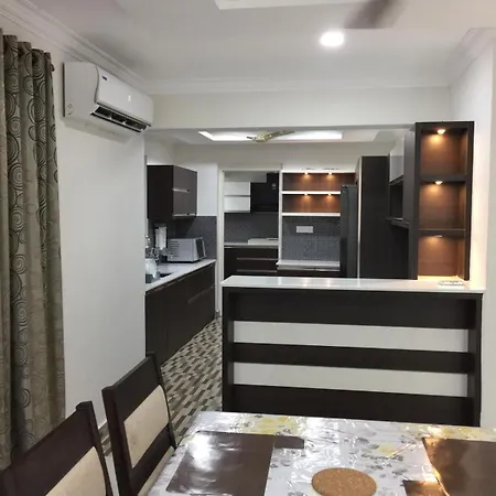 Luxurious 2 Bedroom Apartment In Thiruvalla Town Tiruvalla Exterior photo